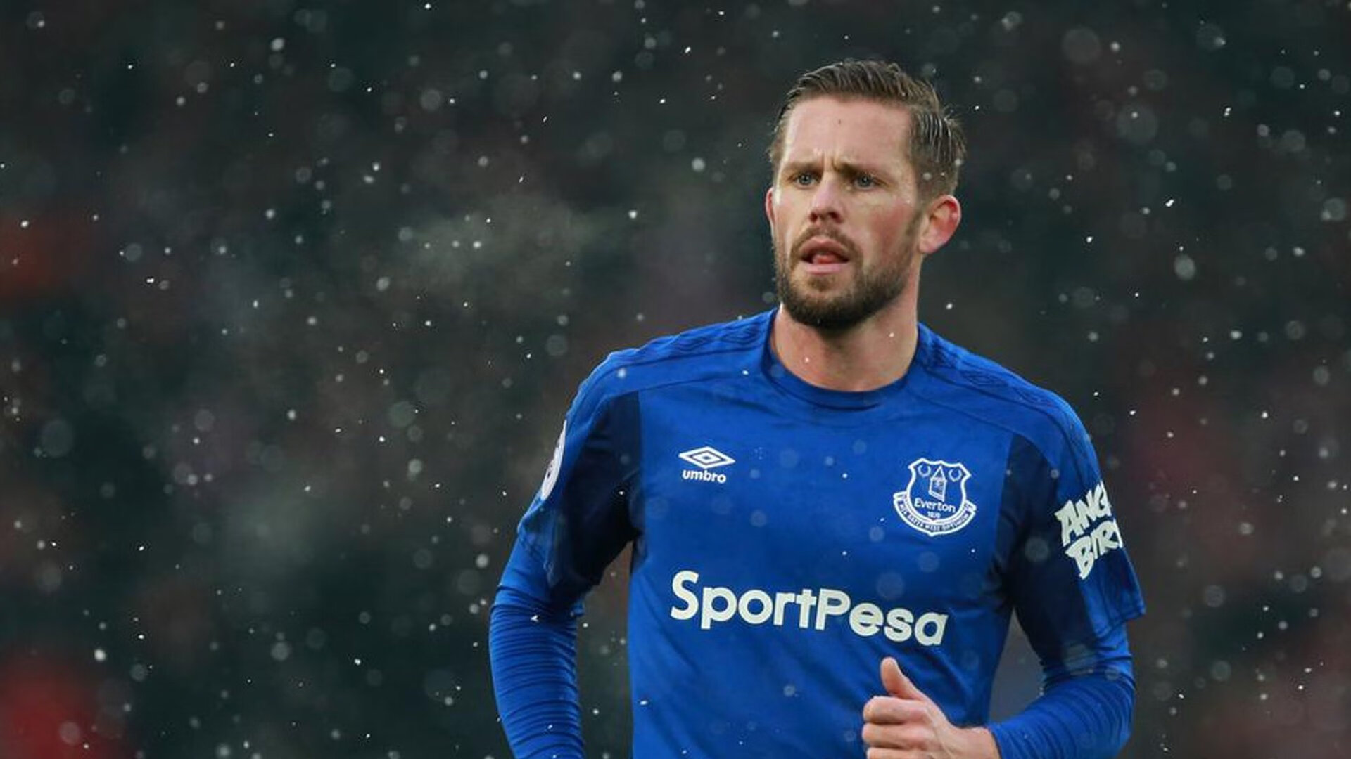 绿茵场与乒乓台的双重奏，英格兰逆转韩国，奥恰洛夫火热状态点燃体坛