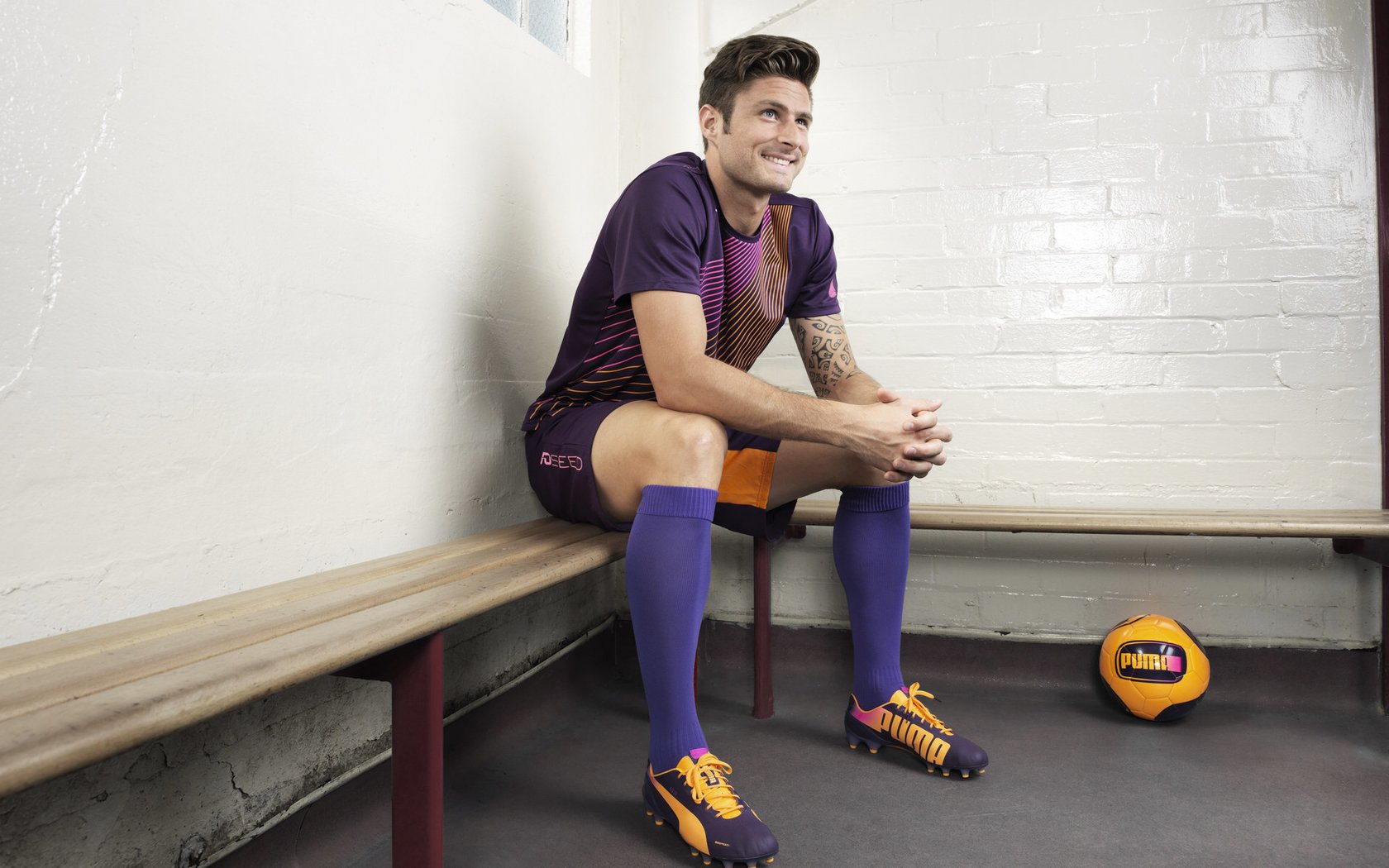 羽坛新纪元,印尼奇兵鏖战法国强敌,黄鸭组合绝对统治书写传奇